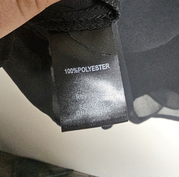 Torrid Chiffon Black Flowy Tank Blouse Keyhole Back with Button Collar - Picture 4 of 7